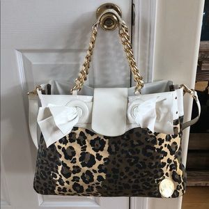 Felix Rey cheetah diaper or carry bag
